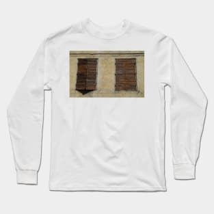 Windows with Blinds. Montée Saint-Barthélémy, Lyon, France Long Sleeve T-Shirt